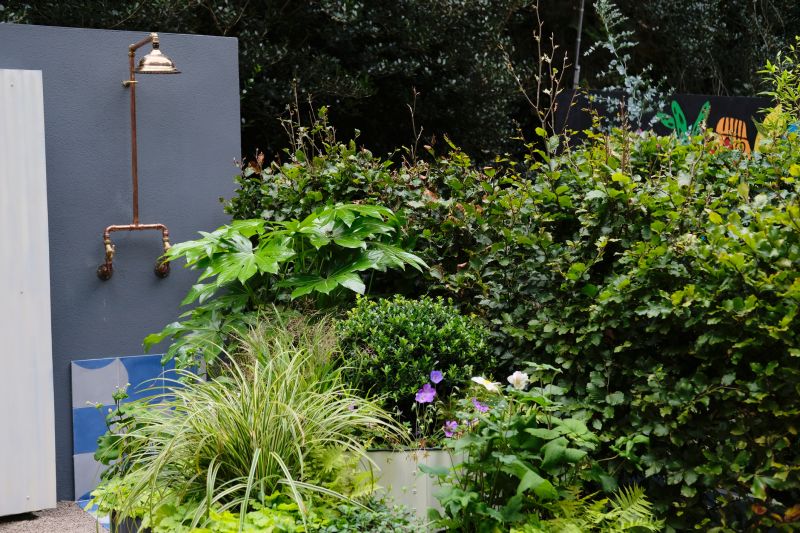 Outdoor Shower Building